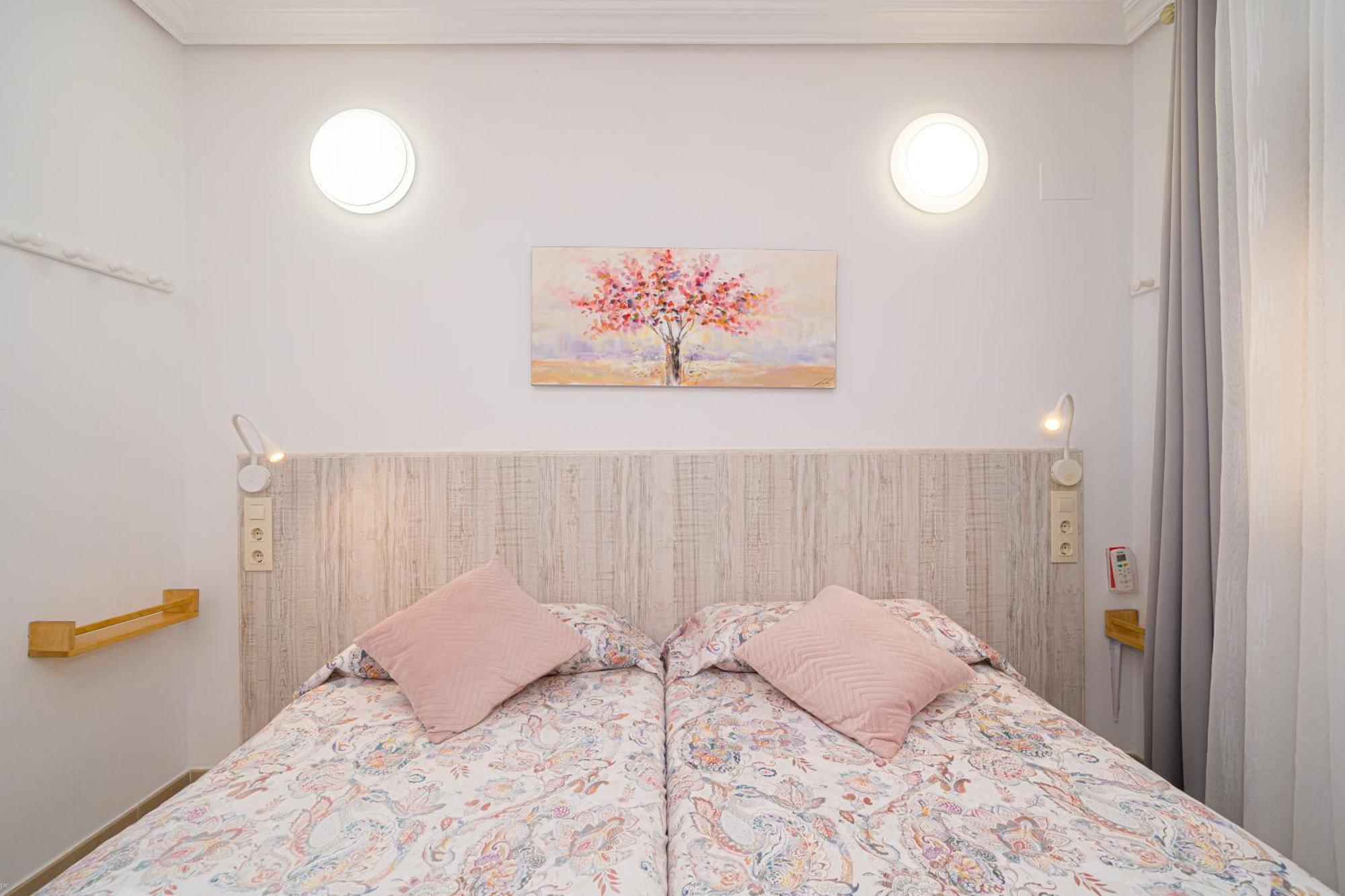 Front Line Apartment Jakarta 2 El Campello Zewnętrze zdjęcie
